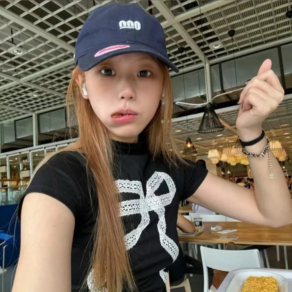 诱人小恶魔